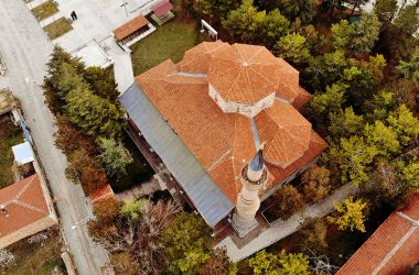 Han Hüsrev Paşa Camii