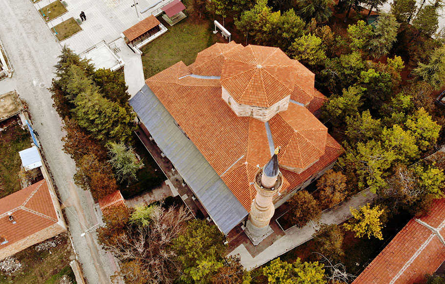 Han Hüsrev Paşa Camii