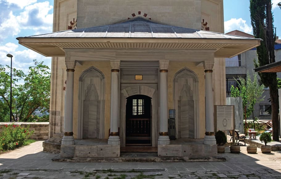 Hafsa Sultan Türbesi